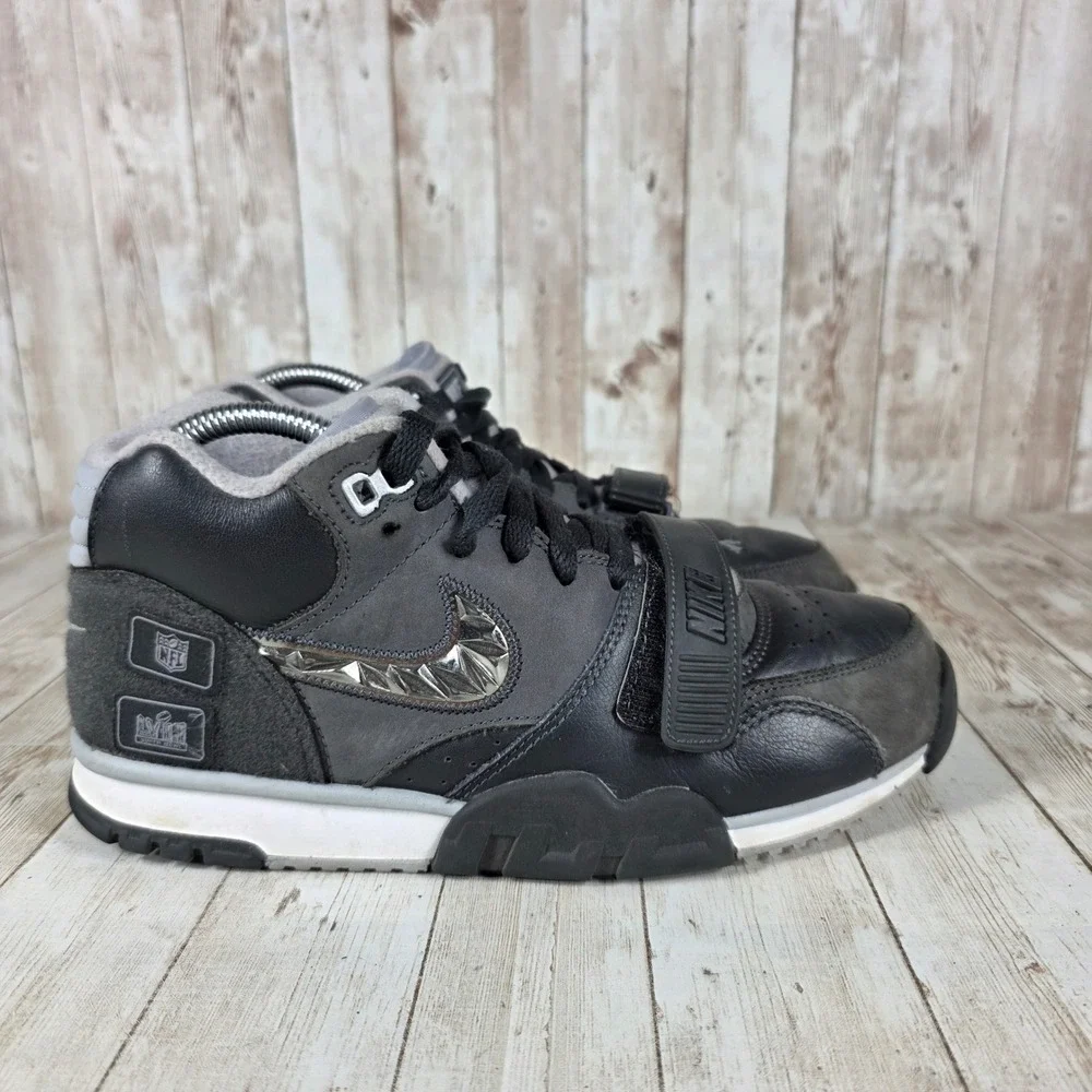Nike Air Trainer Max '91 NFL Edition Mid Top Sneakers Mens Size 7 Gray‎ Black
